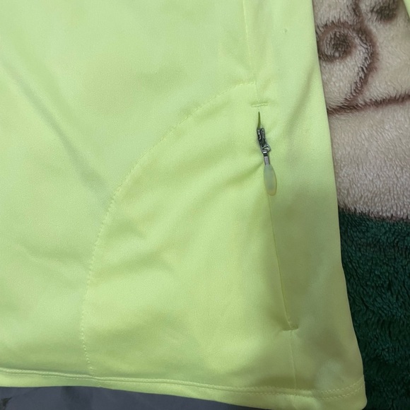 Under Armour - Fitted Half Zip - Heat Gear - Picture 6 of 8